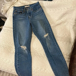 Levi’s Premium Wedgie jeans‎